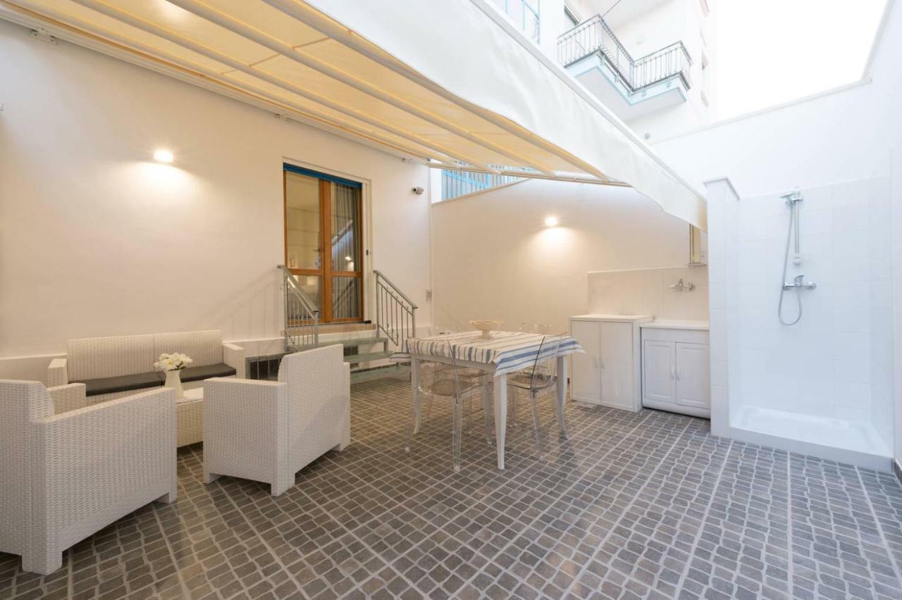 Casa Vacanze Poseidone Lido Conchiglia ภายนอก รูปภาพ